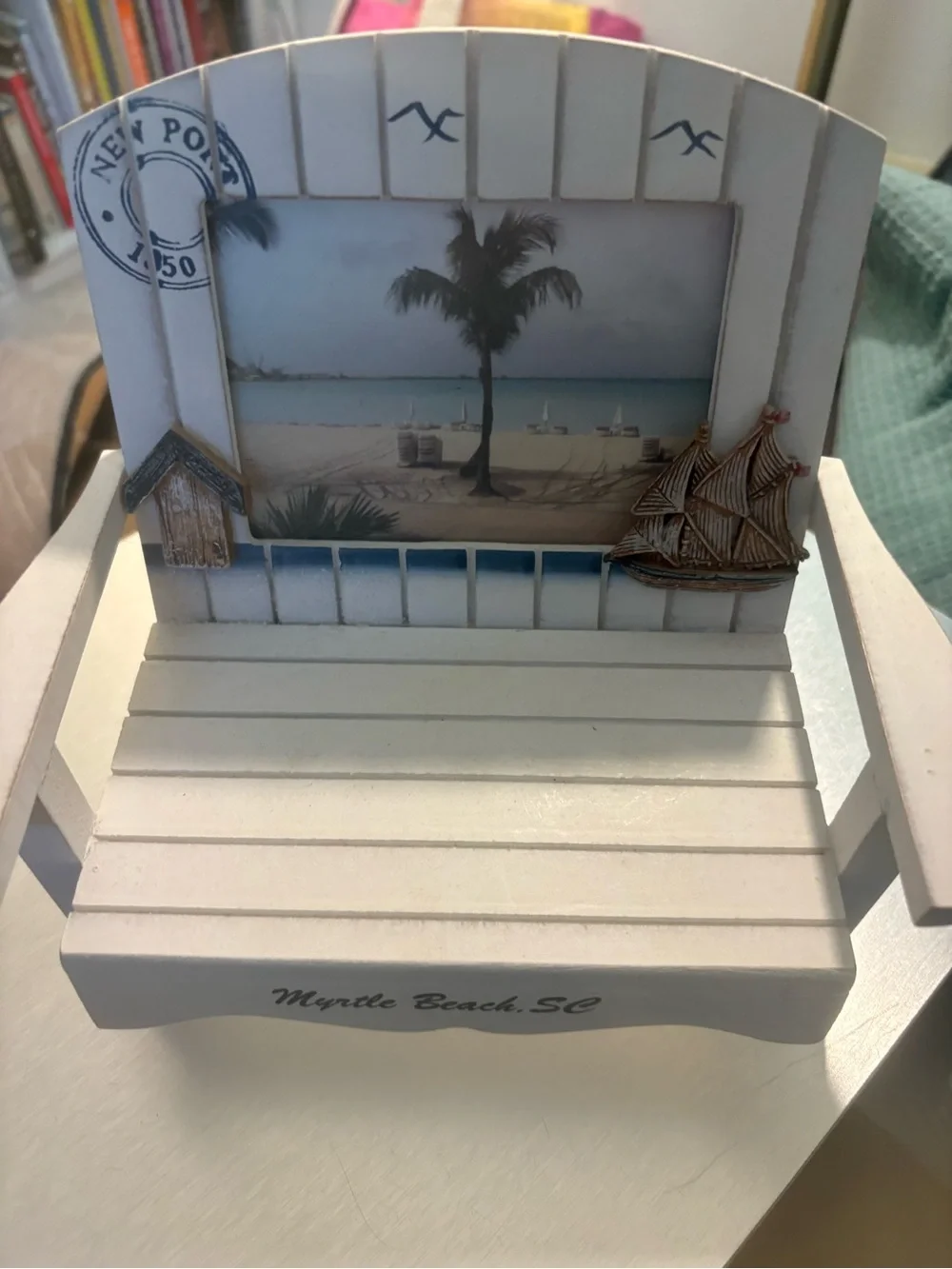 Myrtle Beach Coastal Photo Frame Bench - White